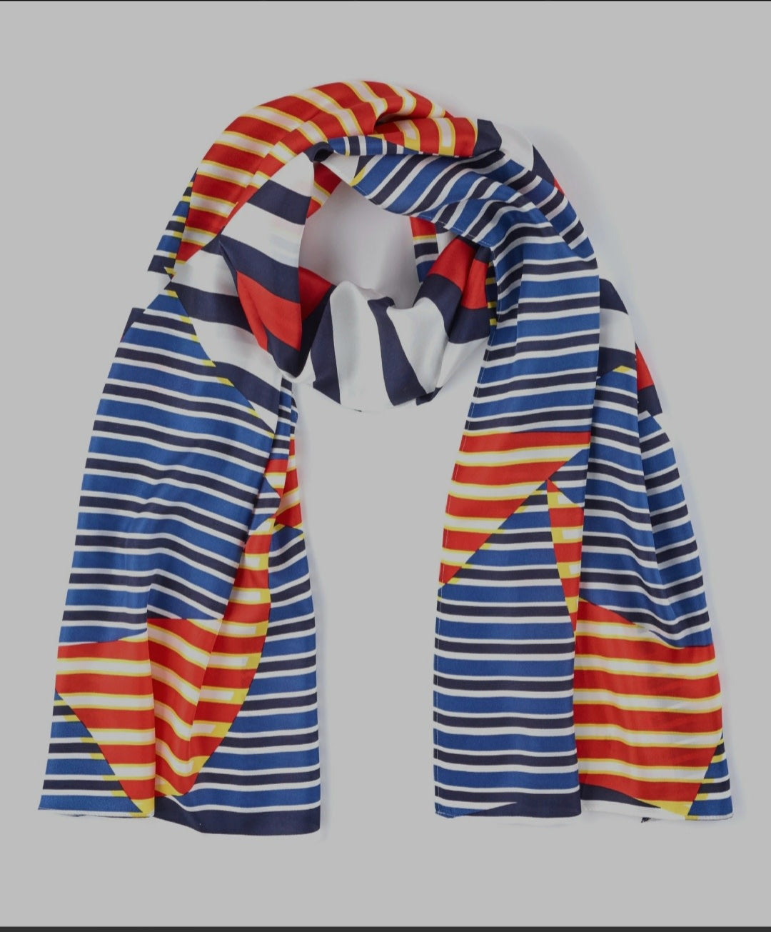 Sailing Away Silk Oblong EN0539