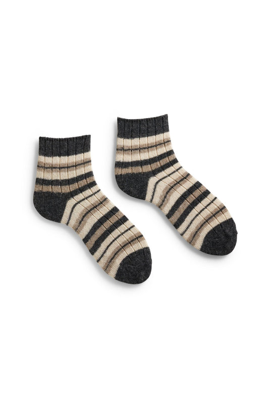 Striped Rib Shortie Cashmere Ankle Socks Mushroom