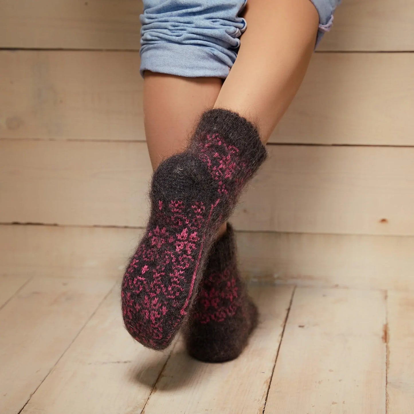 Raspberry Fantasy Low Cut